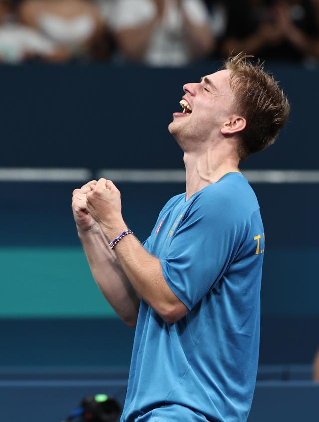 皇马生涯中 皇马生涯中