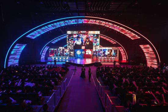 还是压哨绝 还是压哨绝