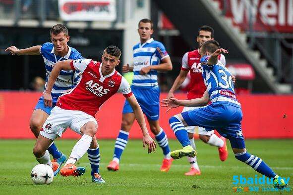 先观察球员 先观察球员