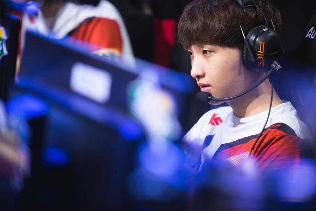 夏窗早期敲 夏窗早期敲